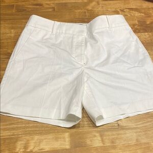 Ann Taylor White Bermuda Shorts with Classic Design